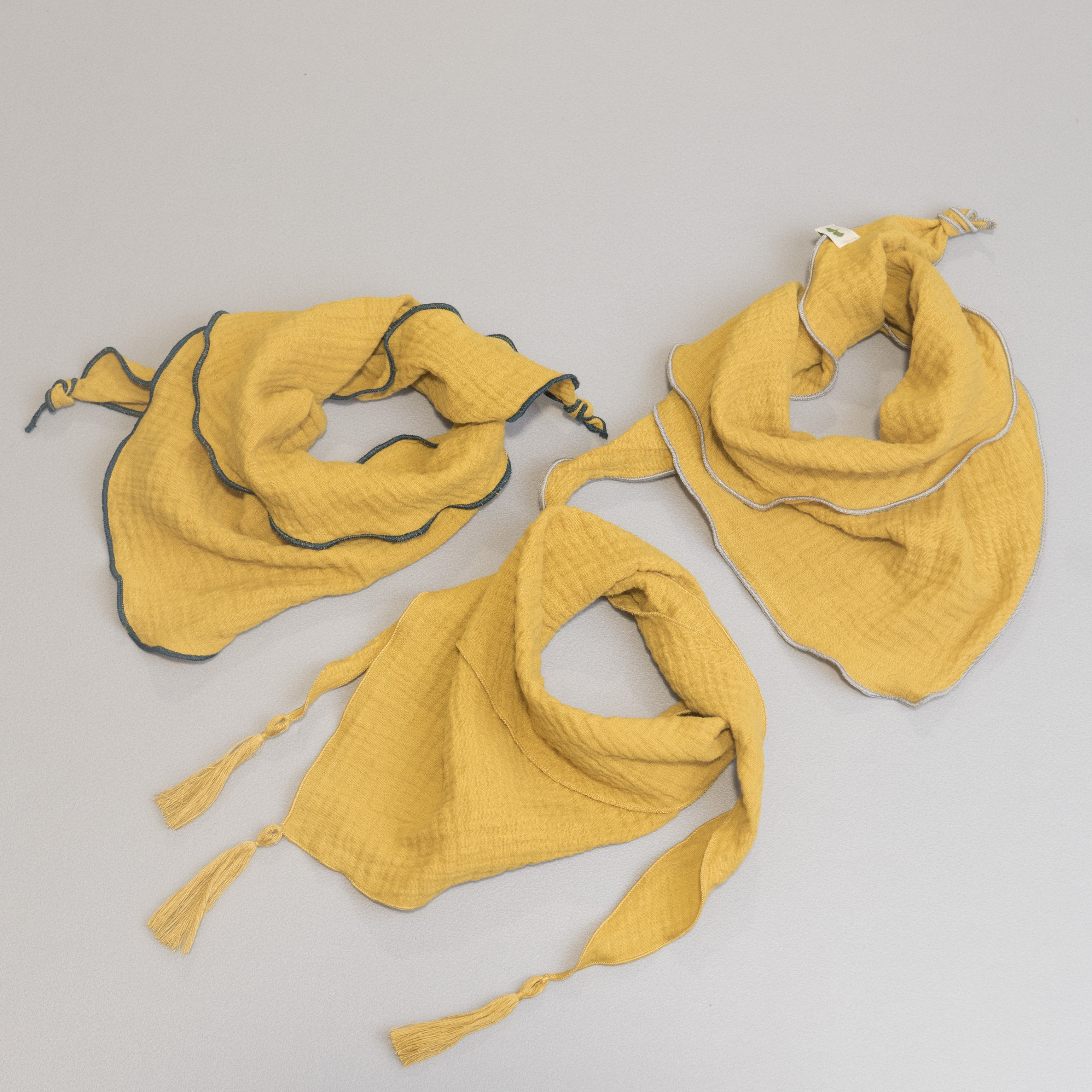 MUŚLINOWA CHUSTKA_MUSZTARDA