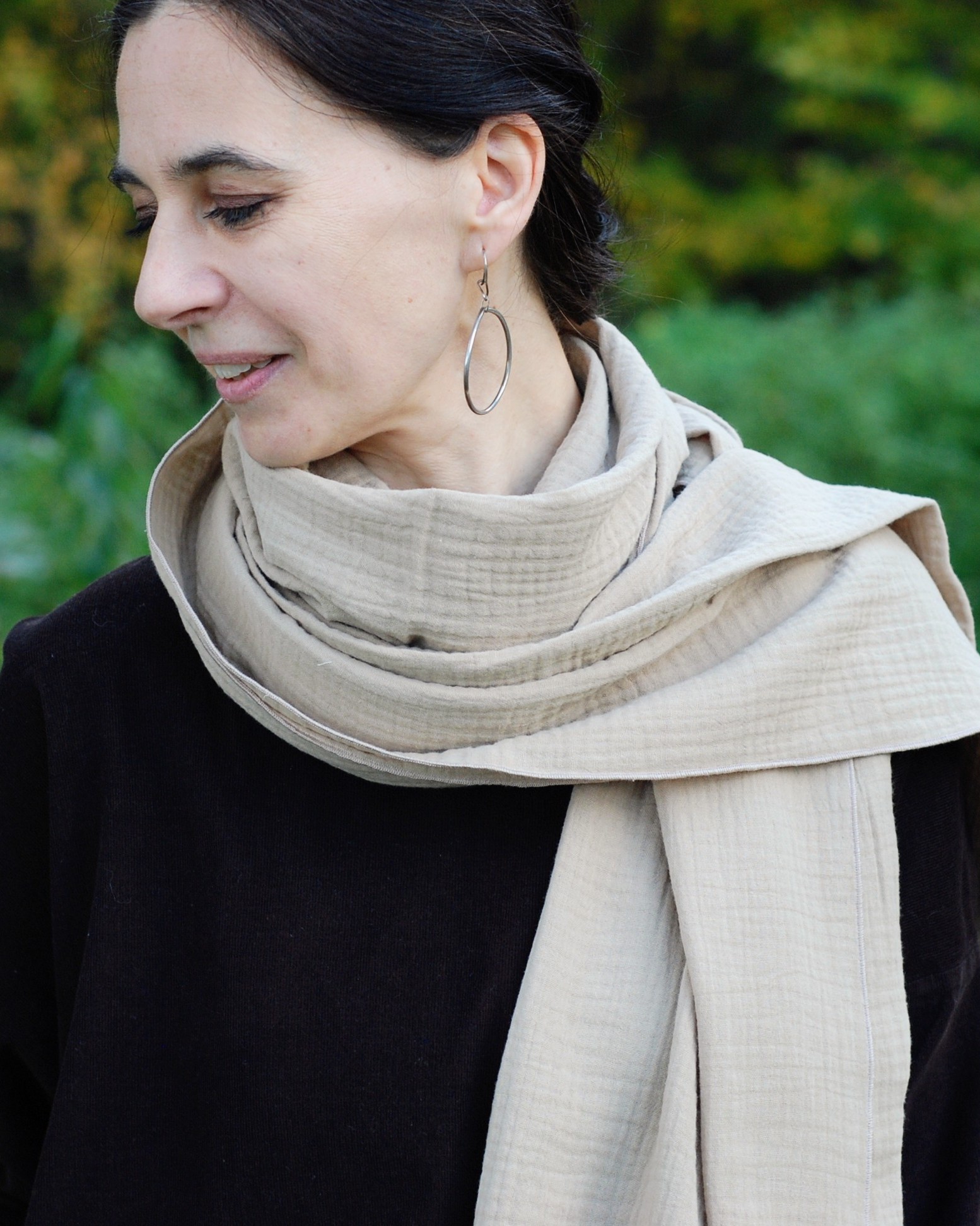 Muślinowy szal beżowy